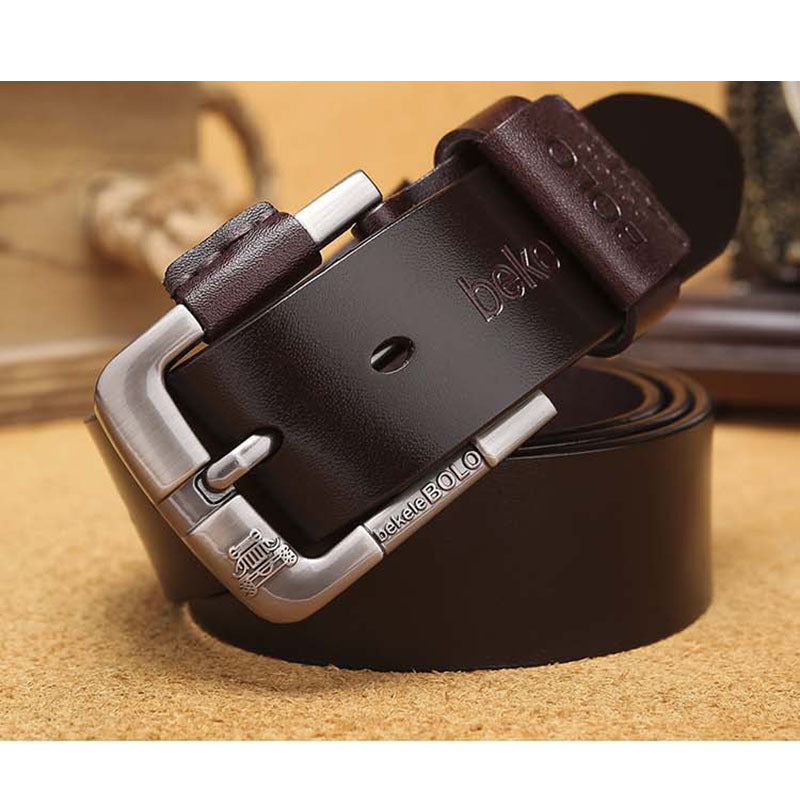 Man's leather belt of retro style