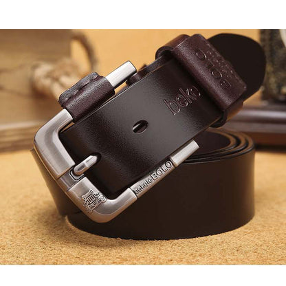 Man's leather belt of retro style